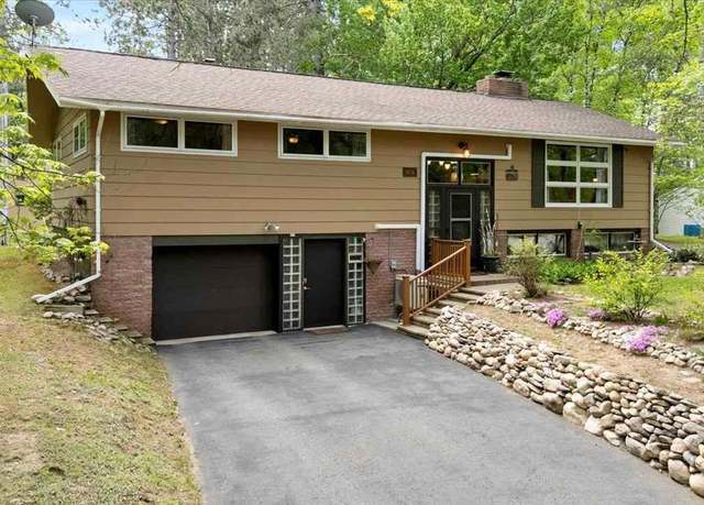 Property at 8636 Donnywood Cir, Britt, MN 55710, 3 beds, 2.5 baths