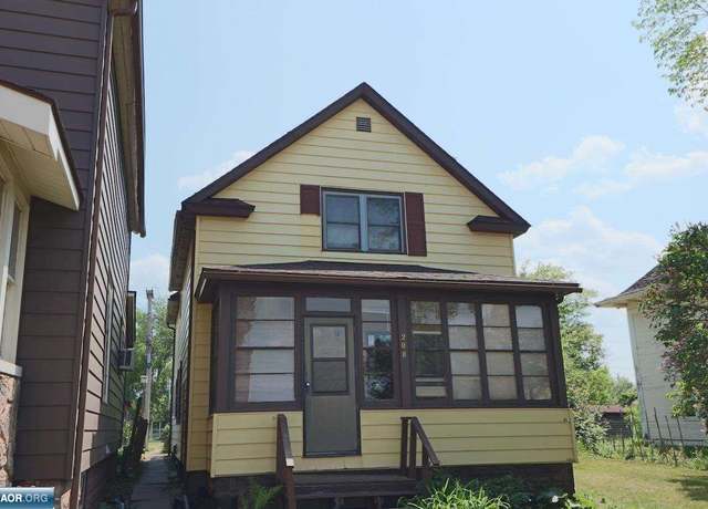 Property at 208 1st St, Virginia, MN 55792, 5 beds, 1.75 baths