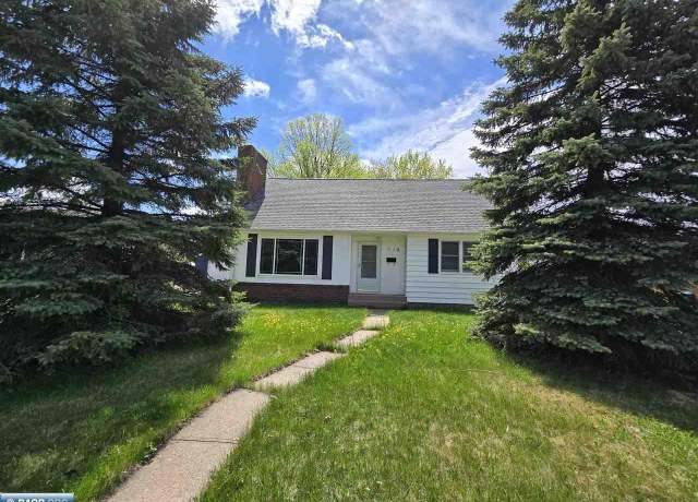Property at 118 31st St, Hibbing, MN 55746, 4 beds, 2.25 baths