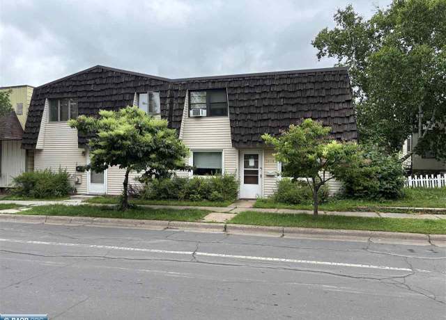Property at 1404 13th Ave Ave E, Hibbing, MN 55746, 2 beds, 2 baths