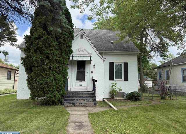 Property at 2524 3rd Ave, Hibbing, MN 55746, 4 beds, 1.5 baths
