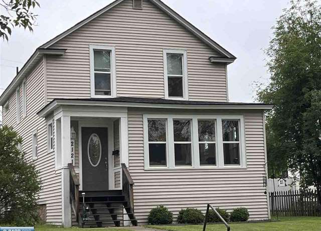 Property at 2121 5th Ave Ave E, Hibbing, MN 55746, 3 beds, 2.5 baths