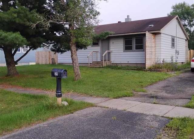 Property at 39 Cherry Cir, Babbitt, MN 55706, 3 beds, 1 bath