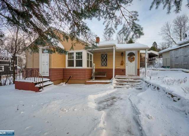 Property at 818 Douglas Ave, Eveleth, MN 55734, 2 beds, 1 bath