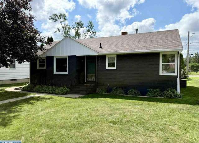 Property at 4053 Stuntz Dr, Hibbing, MN 55746, 3 beds, 2 baths