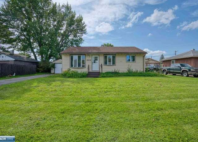 Property at 222 Andover Rd, Hoyt Lakes, MN 55750, 2 beds, 2 baths
