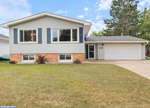 Property at 412 Mesabi Dr, Hibbing, MN 55746, 4 beds, 2 baths