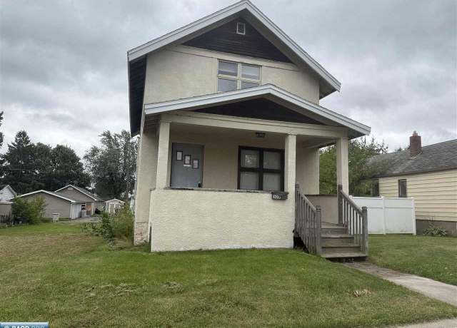 Property at 309 6th St, Chisholm, MN 55719, 3 beds, 1 bath