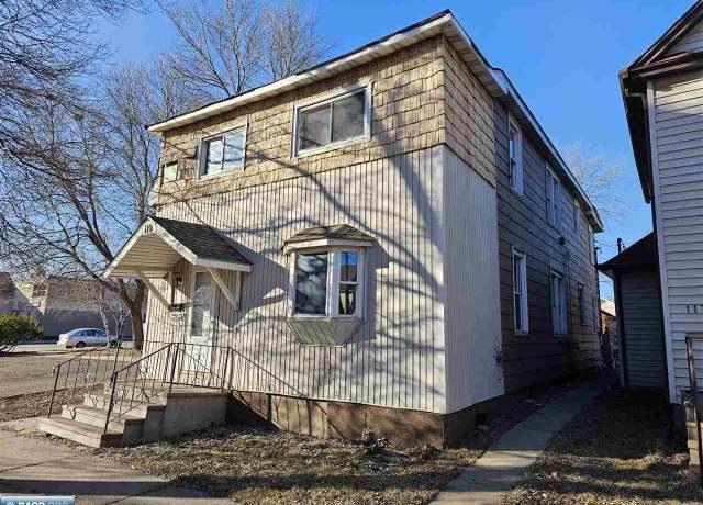 Property at 119 3rd St St S, Virginia, MN 55792, 5 beds, 2 baths