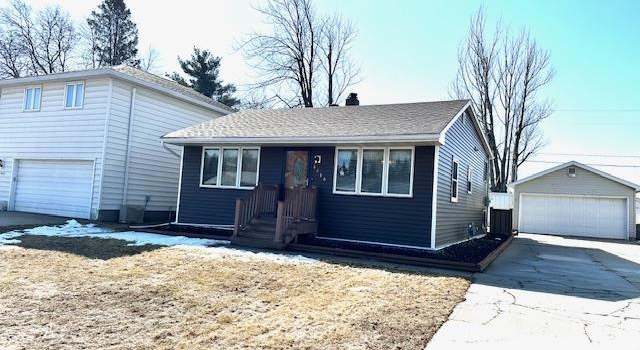 Photo of 5460 Garden Dr, Mt. Iron, MN 55768