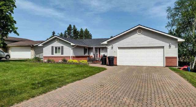 Photo of 600 Van Buren Ave, Eveleth, MN 55734