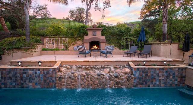 Photo of 221 Fawn Valley Ct, Simi Valley, CA 93065