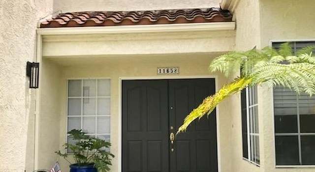 Photo of 11658 Blossomwood Ct, Moorpark, CA 93021