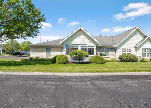 Property at 673 Villa Dr, Ontario, OH 44906, 2 beds, 2 baths