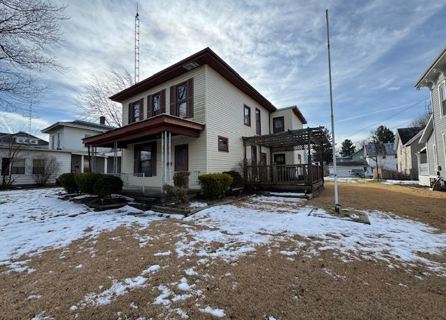 Property at 409 Woodlawn Ave, Bucyrus, OH 44820, 4 beds, 2 baths