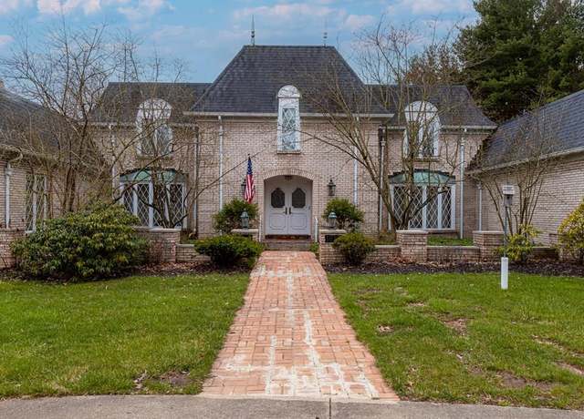 Property at 1612 Royal Oak Dr, Mansfield, OH 44906, 7 beds, 6.5 baths