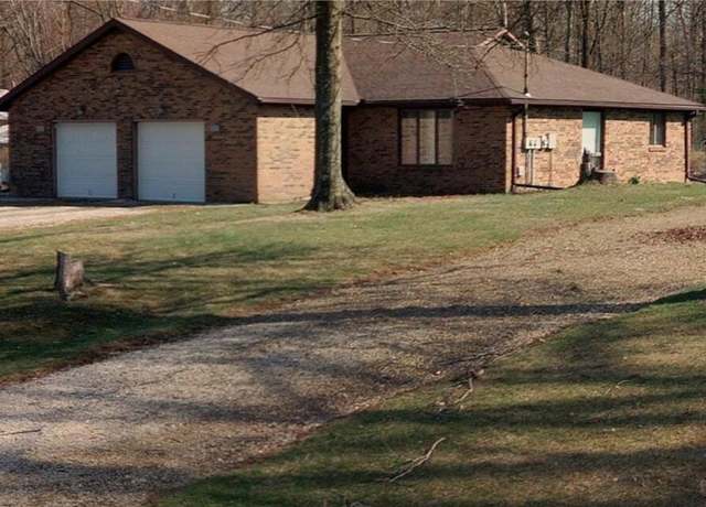 Property at 2270 Lakecrest Dr, Mansfield, OH 44903, 4 beds, 2 baths