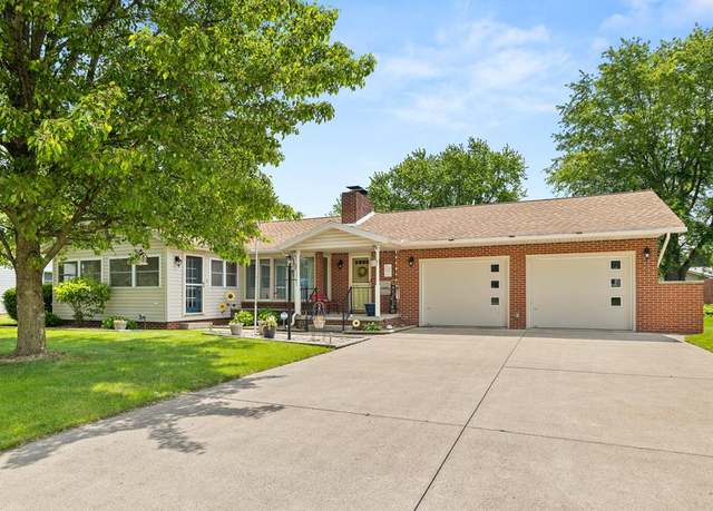 Property at 104 Maynard Ave, Crestline, OH 44827, 3 beds, 2 baths