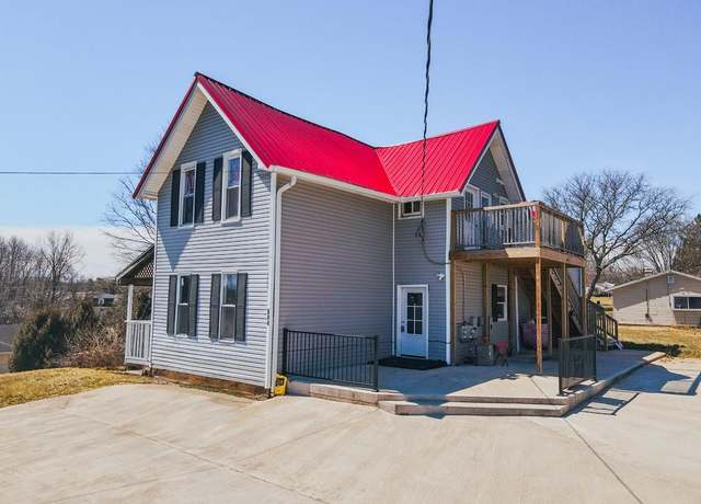 Property at 844 Woodville Rd, Mansfield, OH 44907, 8 beds, 2.5 baths