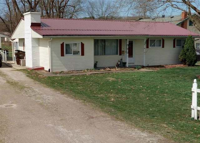Property at 34 Fitting Ave, Bellville, OH 44813, 3 beds, 1 bath