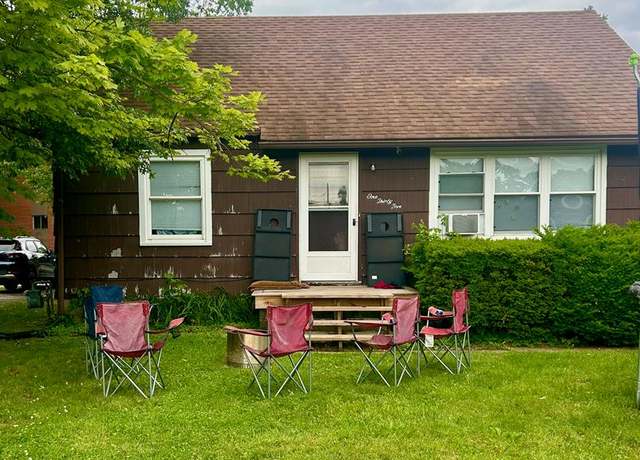Property at 135 Fairlawn Ave, Mansfield, OH 44903, 3 beds, 1 bath