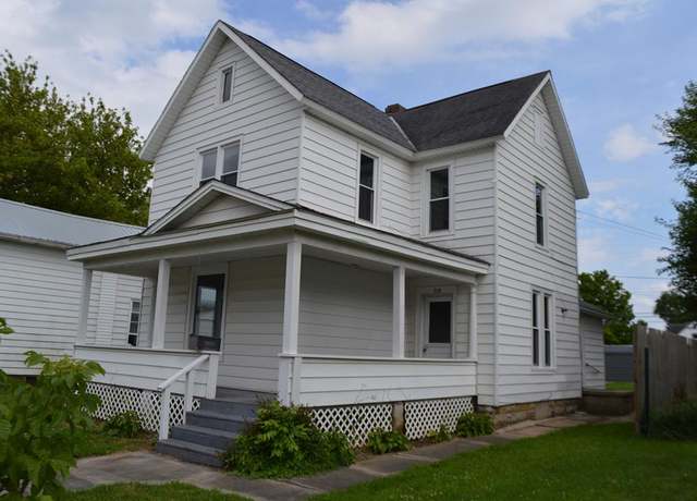 Property at 718 E Main St, Crestline, OH 44827, 5 beds, 2 baths