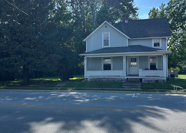 Property at 1221 N Sandusky Ave, Bucyrus, OH 44820, 4 beds, 2 baths