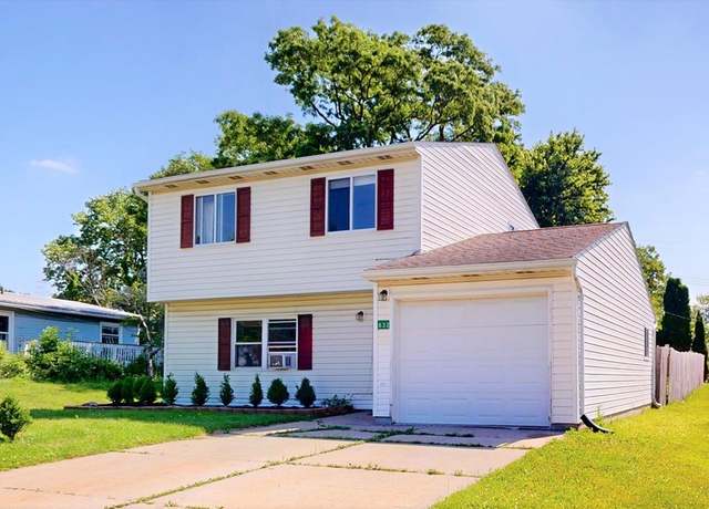 Property at 832 Randallwood Dr, Ontario, OH 44906, 3 beds, 1.5 baths