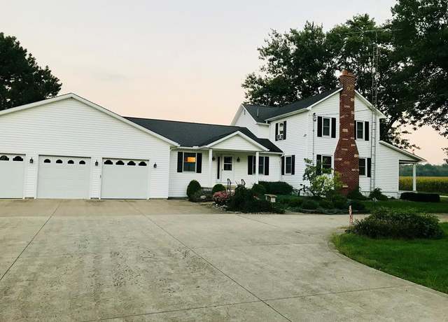 Property at 7958 Auburn Center Rd, Shelby, OH 44875, 3 beds, 2.5 baths
