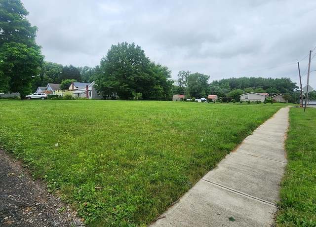 Property at 303 W W Galen St, Bucyrus, OH 44820