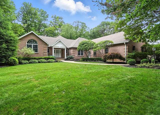 Property at 2323 Forest Hill Cir, Ontario, OH 44903, 4 beds, 3.5 baths