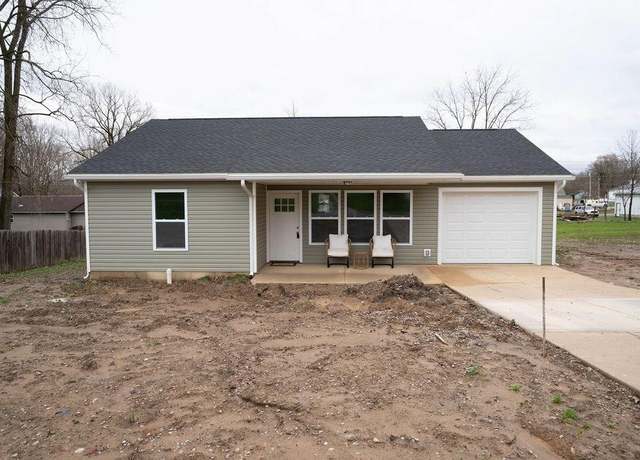 Property at 1224 Carl Rd, Mansfield, OH 44906, 2 beds, 1 bath