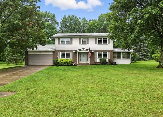 Property at 1085 Lewis Rd, Mansfield, OH 44903, 4 beds, 2.5 baths