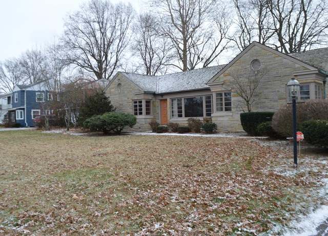 Property at 521 W Southern Ave, Bucyrus, OH 44820, 3 beds, 2.5 baths