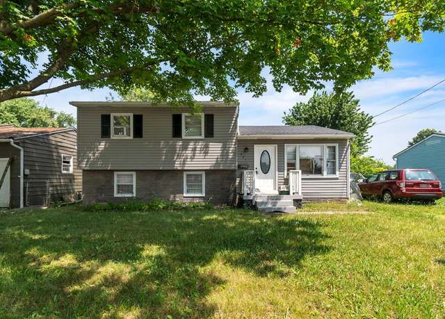 Property at 621 Larwill St, Crestline, OH 44827, 3 beds, 1 bath