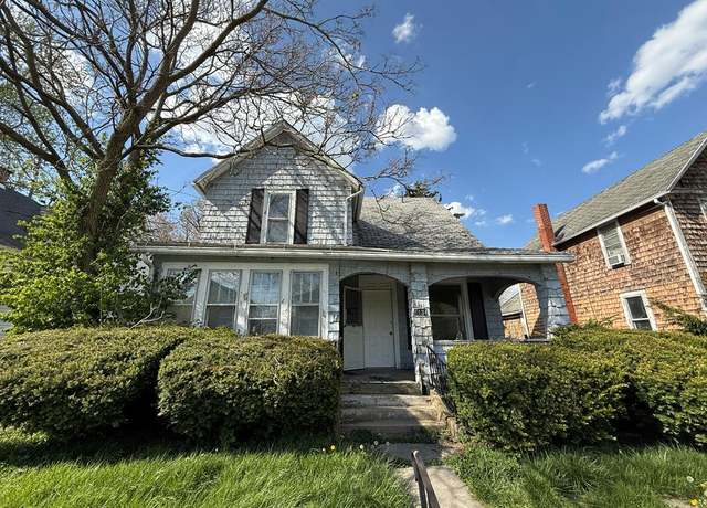 Property at 1134 W Wayne St, Lima, OH 45805, 3 beds, 1 bath