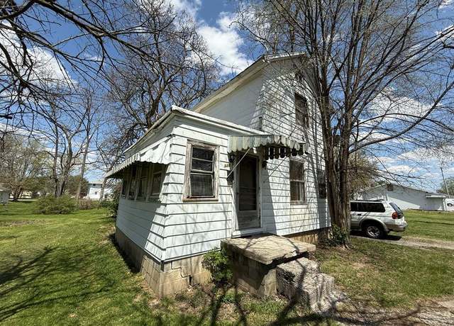 Property at 320 W Kildare Ave, Lima, OH 45801, 3 beds, 1 bath