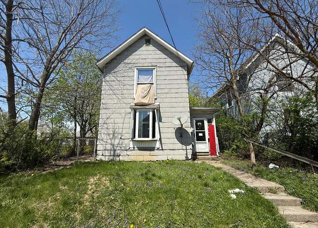 Property at 982 W Wayne St, Lima, OH 45805, 2 beds, 1 bath