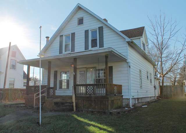 Property at 620 Dale Ave, Willard, OH 44890, 3 beds, 1.5 baths