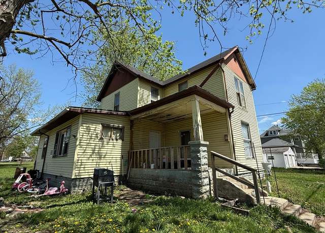 Property at 817 E Eureka St, Lima, OH 45804, 3 beds, 1.5 baths