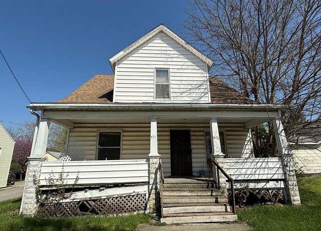 Property at 571 S Metcalf St, Lima, OH 45804, 3 beds, 2 baths
