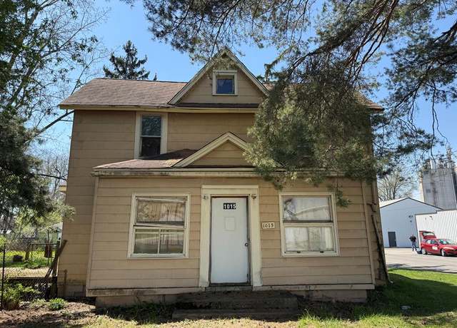 Property at 1015 N Cole St, Lima, OH 44805, 2 beds, 1 bath