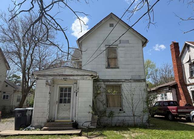 Property at 1021 N Mcdonel St, Lima, OH 45801, 3 beds, 1 bath