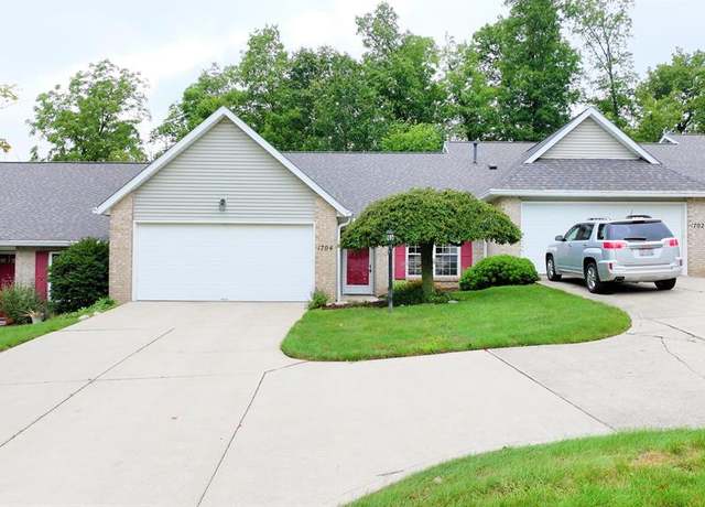 Property at 1704 Riva Ridge Dr, Mansfield, OH 44904, 2 beds, 2 baths