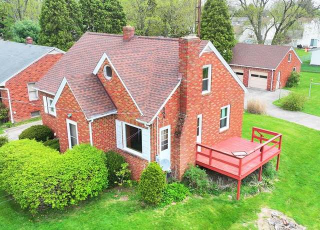 Property at 71 Maple Ln, Ontario, OH 44906, 3 beds, 2 baths