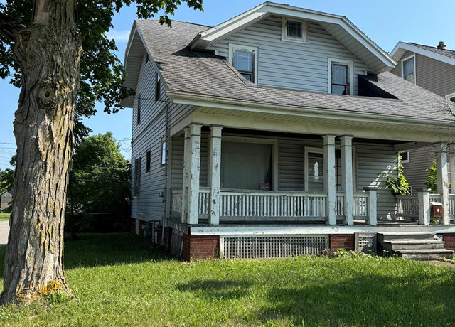 Property at 450 Glessner Ave, Mansfield, OH 44903, 3 beds, 1 bath