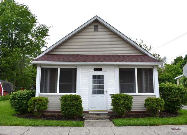 Property at 216 Ludlow Rd, Bellefontaine, OH 43311, 2 beds, 1 bath