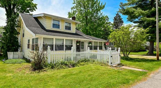 Photo of 50 Bungalow Bay Blvd, Chippewa Lake, OH 44215