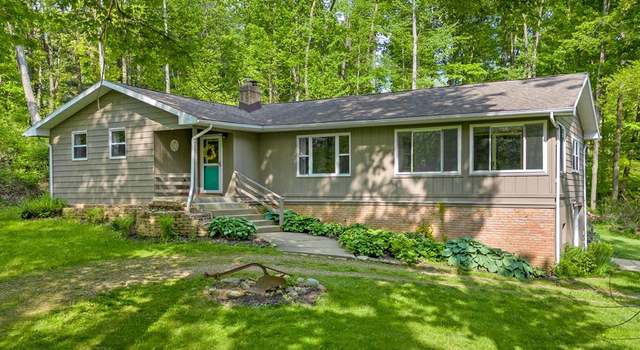 Photo of 2863 Touby Rd, Mansfield, OH 44903