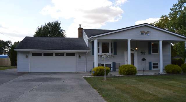 Photo of 1411 Michigan Dr, Bucyrus, OH 44820